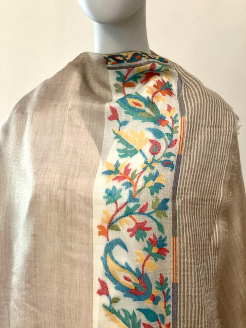 CASHMERE WITH KANI BORDER - BEIGE WITH GRREN WEAVE - makersweave.com